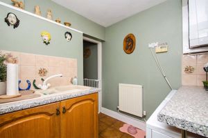 Photo 21- click for photo gallery